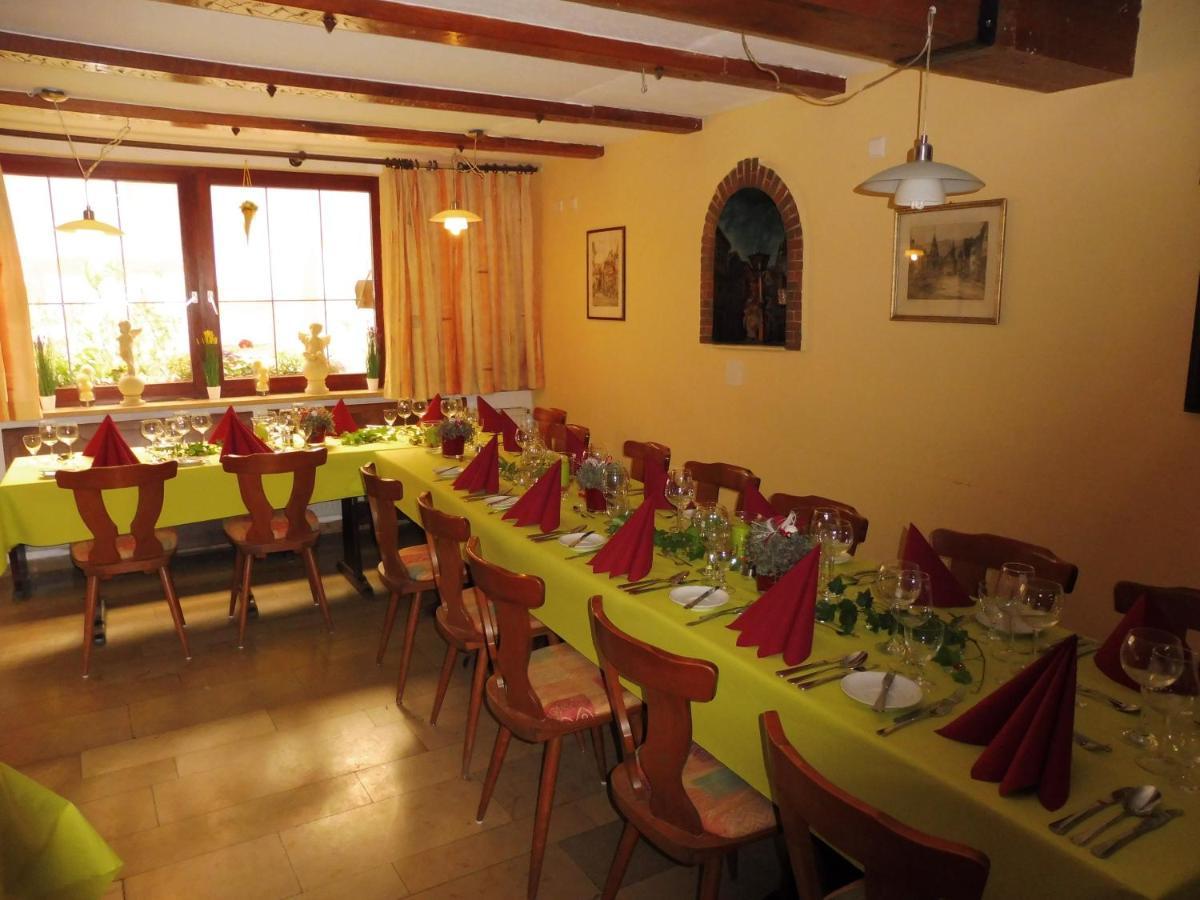 Hotel Gasthof Zum Engel - Gaestehaus Künzelsau Екстериор снимка